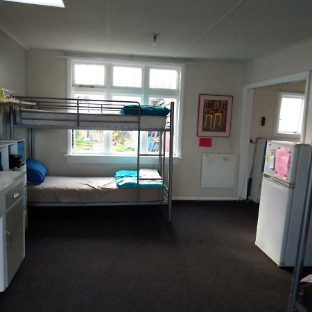 Jack'S Backpackers Hostel เบลนิม ภายนอก รูปภาพ