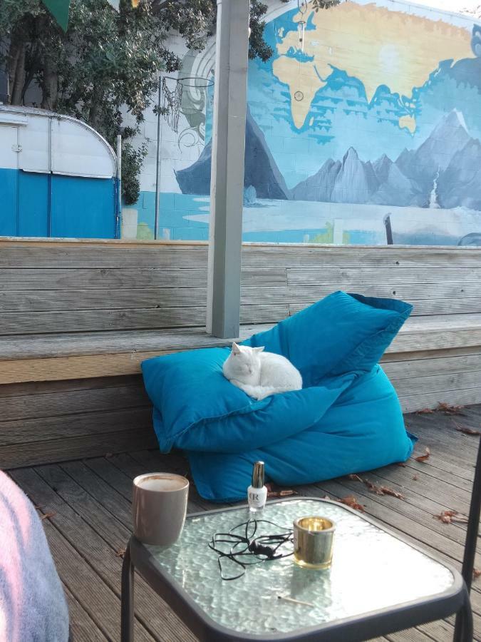 Jack'S Backpackers Hostel เบลนิม ภายนอก รูปภาพ